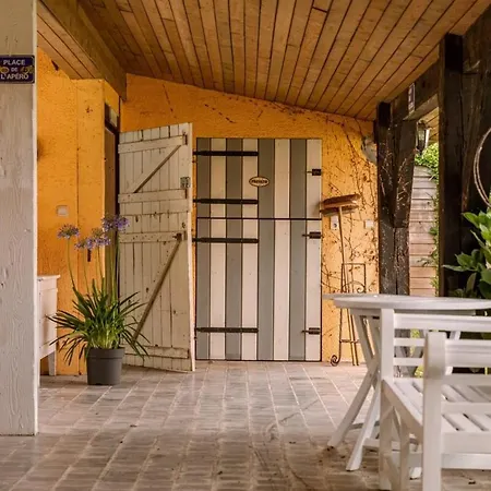 Farmhouse Oasis With Garden, Pond And Idyllic Surroundings * Beernem