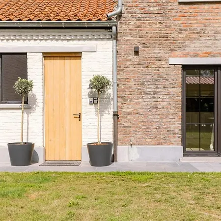 Farmhouse Oasis With Garden, Pond And Idyllic Surroundings Beernem